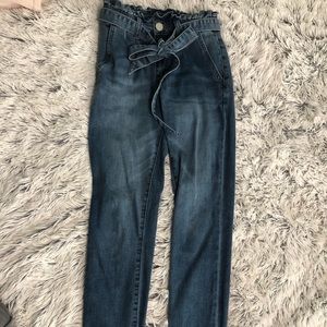 Size 1 Really cute mom jeans